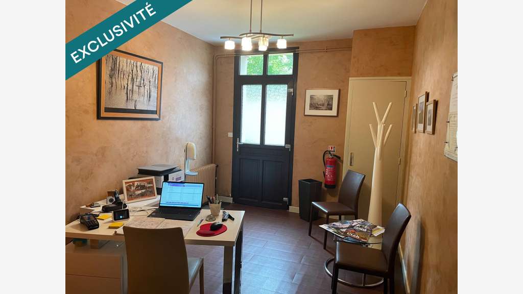 Coup de cœur ! 70 m² + combles : professionnel ou 