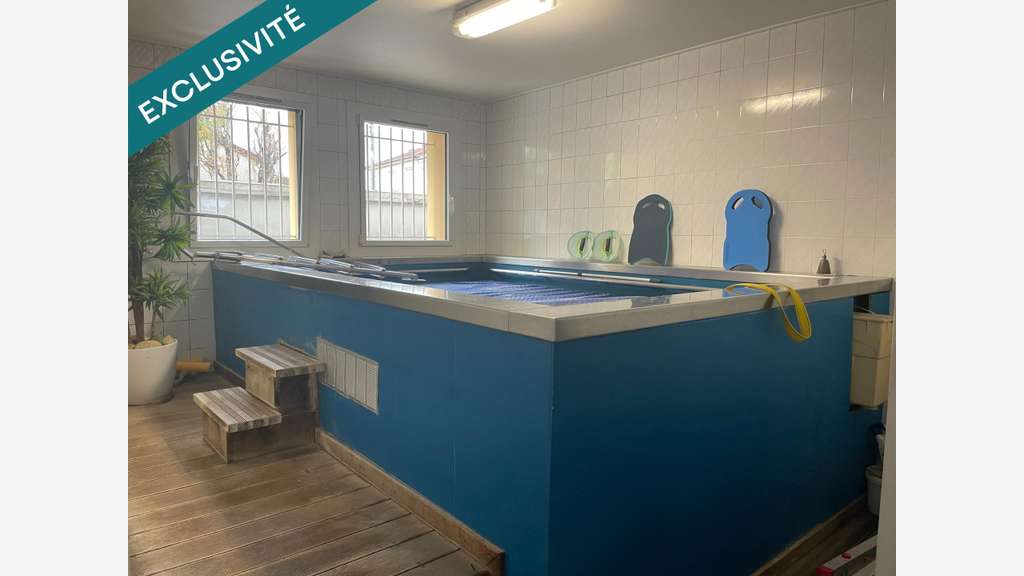 Coup de cœur ! 70 m² + combles : professionnel ou 