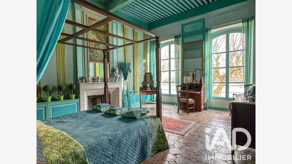 Vente hôtel particulier à Bourg-Saint-Andéol
