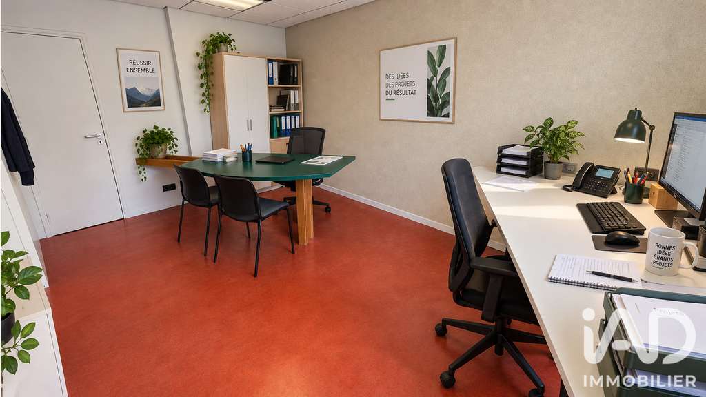 Vente bureaux de 153m² à Bourg-Saint-Andéol