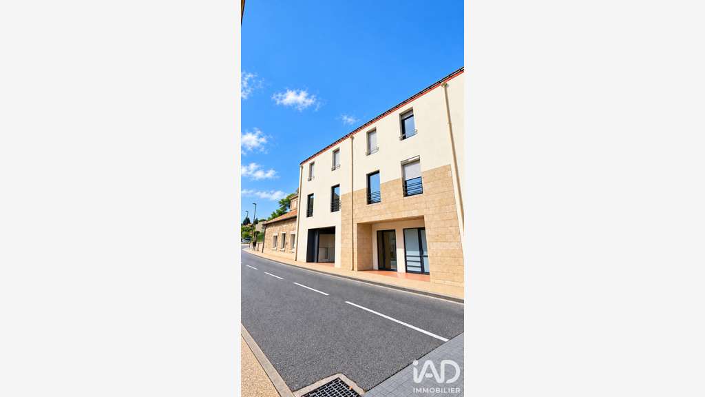 Vente bureaux de 153m² à Bourg-Saint-Andéol