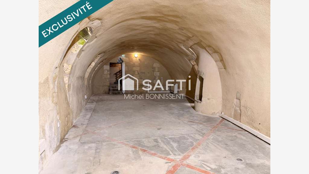 Vente local commercial 180m² hyper centre Bourges