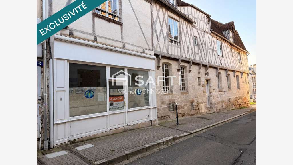 Vente local commercial 180m² hyper centre Bourges