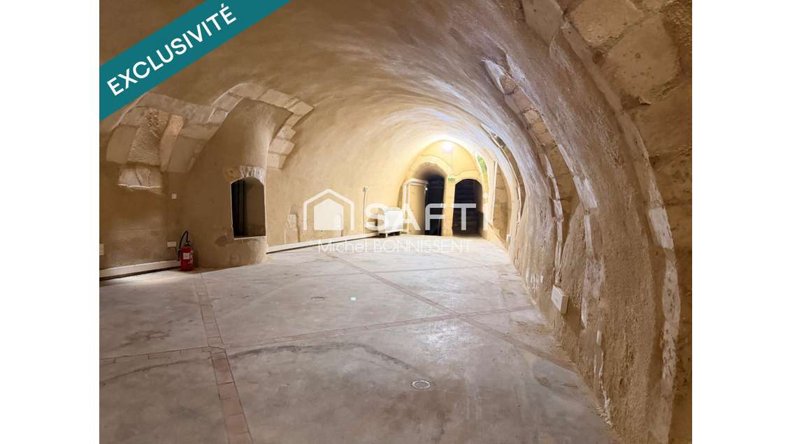 Vente local commercial 180m² hyper centre Bourges