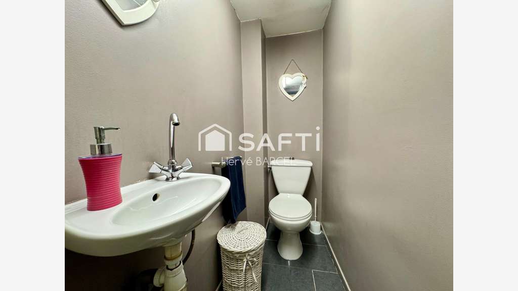 Vente local commercial 69m² au centre de Bourgoin