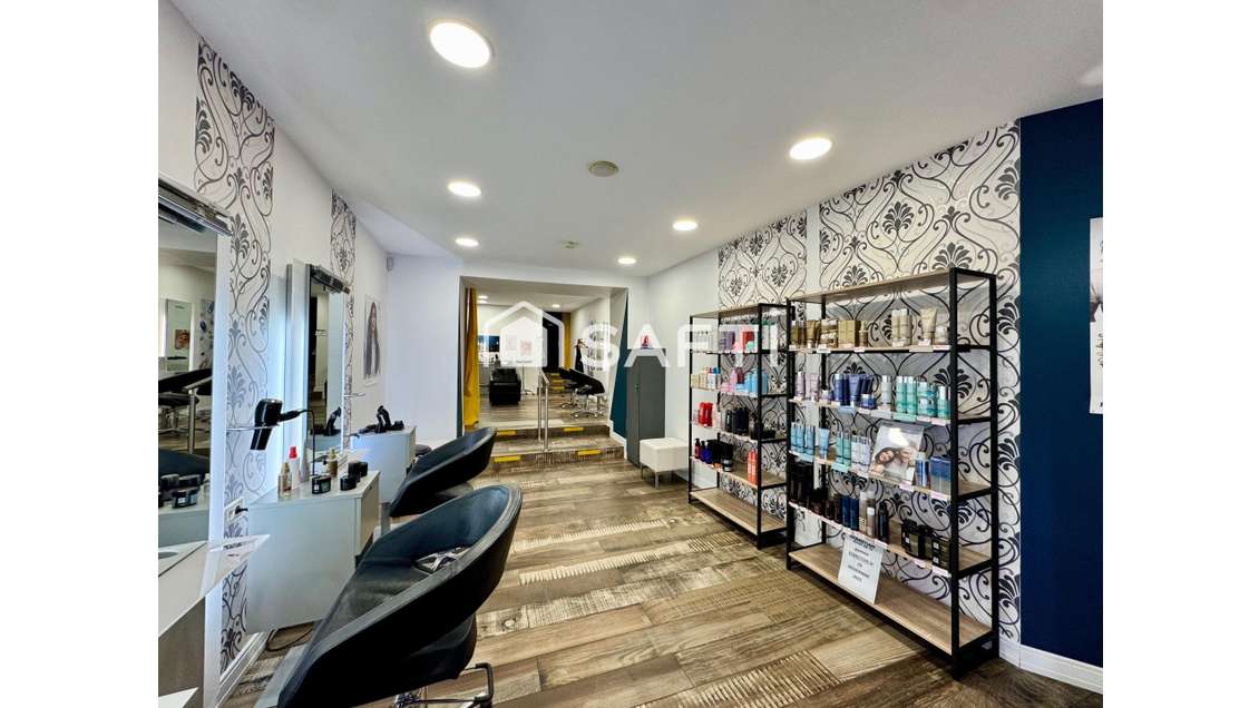 Vente local commercial 69m² au centre de Bourgoin