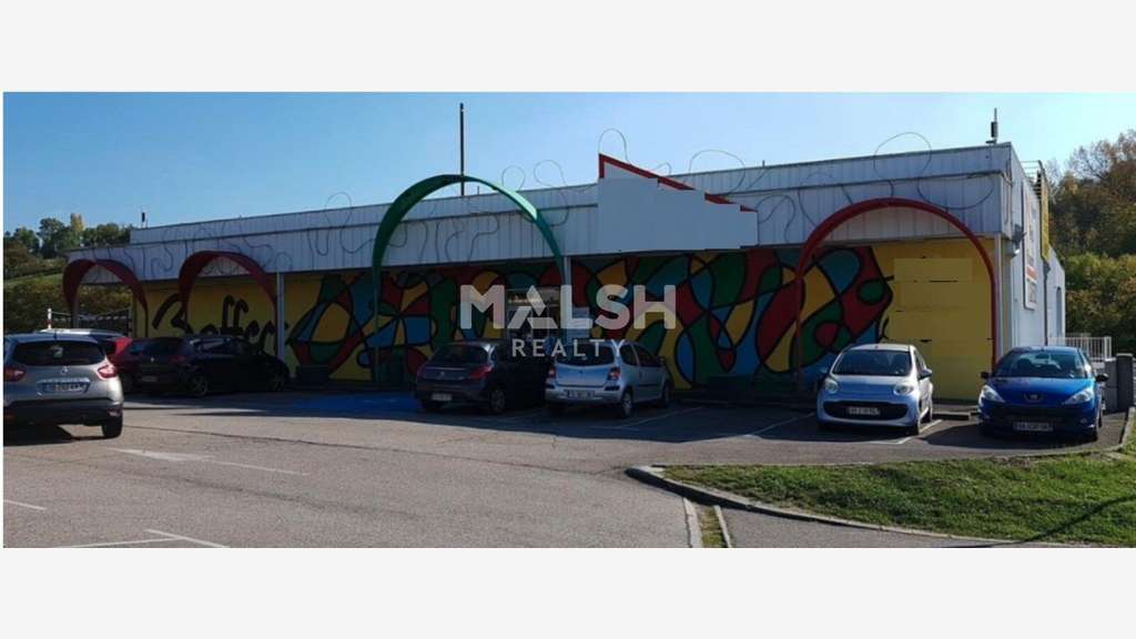 Local commercial 1444m² sur 2800m² à Ruy-Montceau