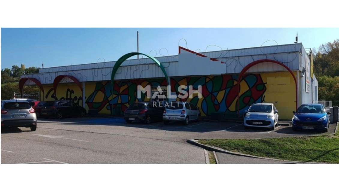 Local commercial 1444m² sur 2800m² à Ruy-Montceau
