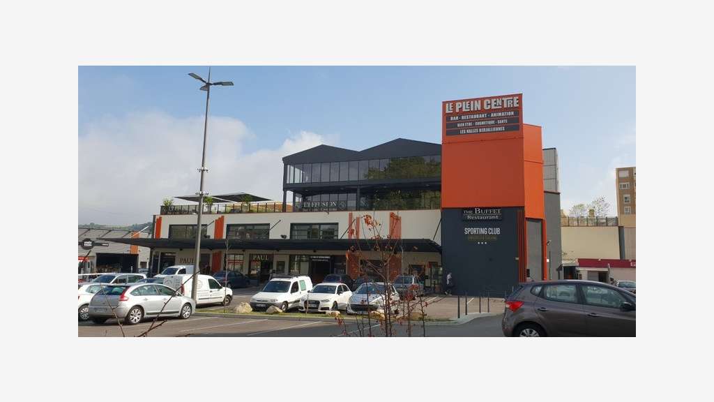 Locaux commerciaux 115m² à vendre Bourgoin-Jallieu