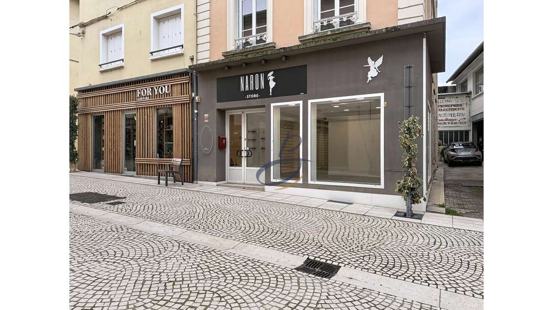 AV local commercial 65m² empl N°1 Bourgoin-Jallieu