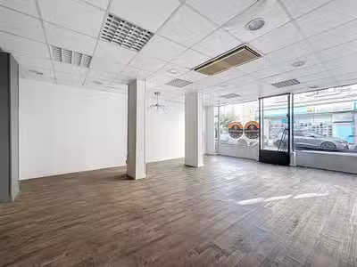 Vente local commercial de 237m² à Bourgoin-Jallieu