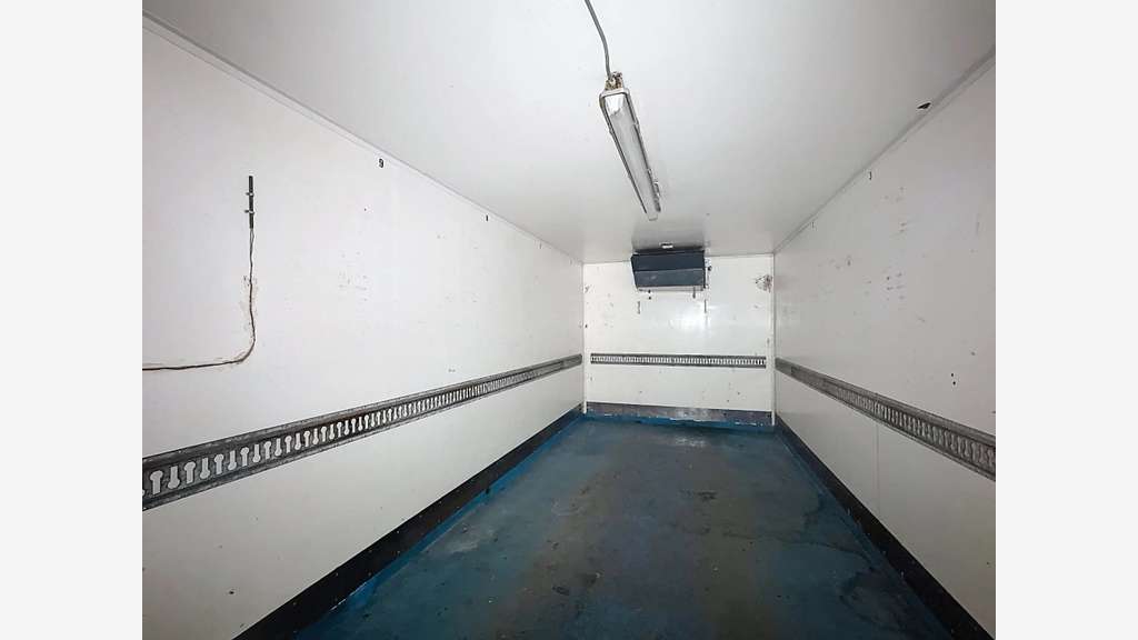 Vente local commercial de 237m² à Bourgoin-Jallieu