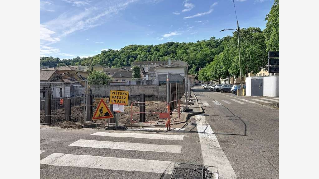 À vendre locaux pro neufs 133m² à Bourgoin-Jallieu
