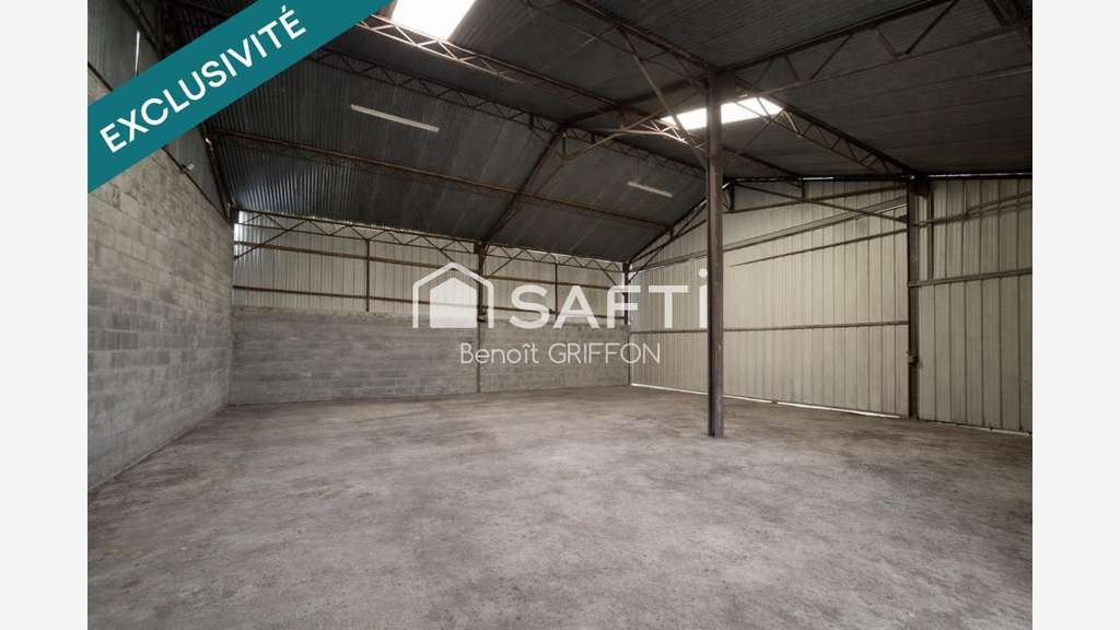 Vente ensemble immobilier rénové 860m² à Boussay