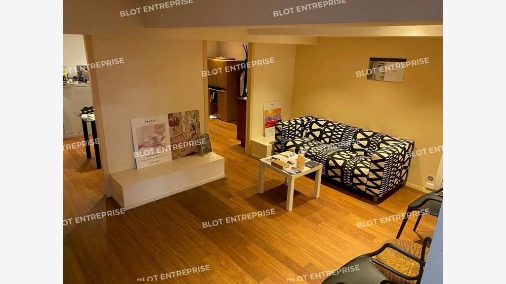 A vendre local commercial de 227m² à Brest Halles