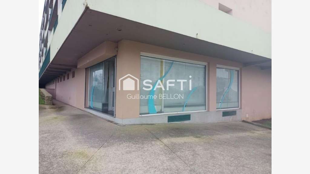 Vente local commercial 131m² à Brest Recouvrance