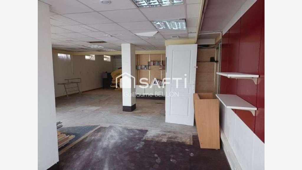 Vente local commercial 131m² à Brest Recouvrance