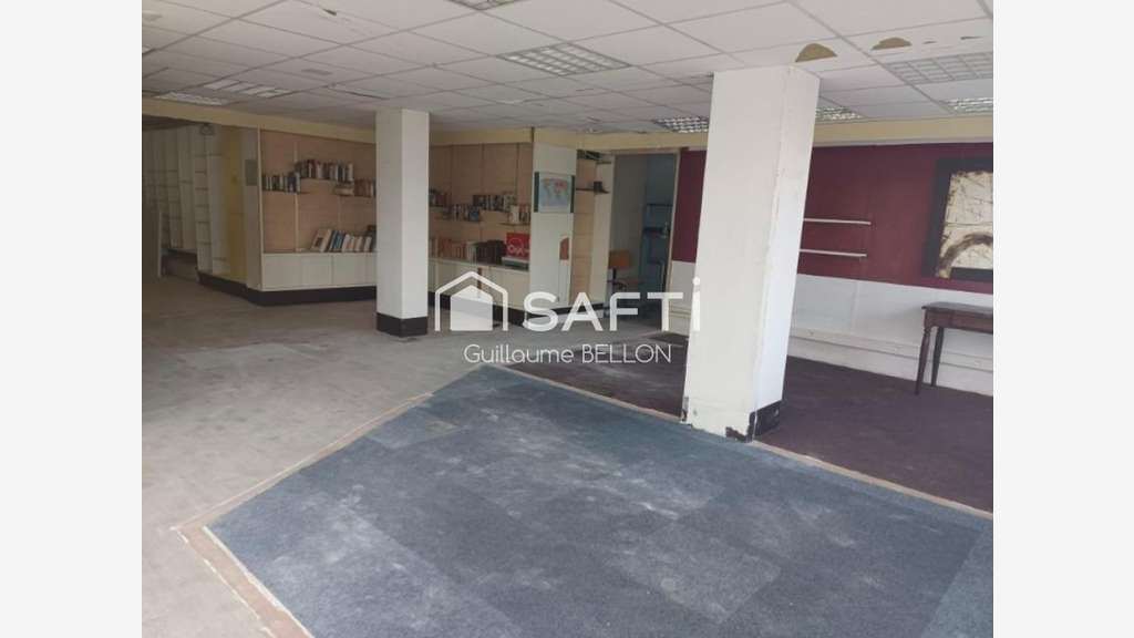 Vente local commercial 131m² à Brest Recouvrance