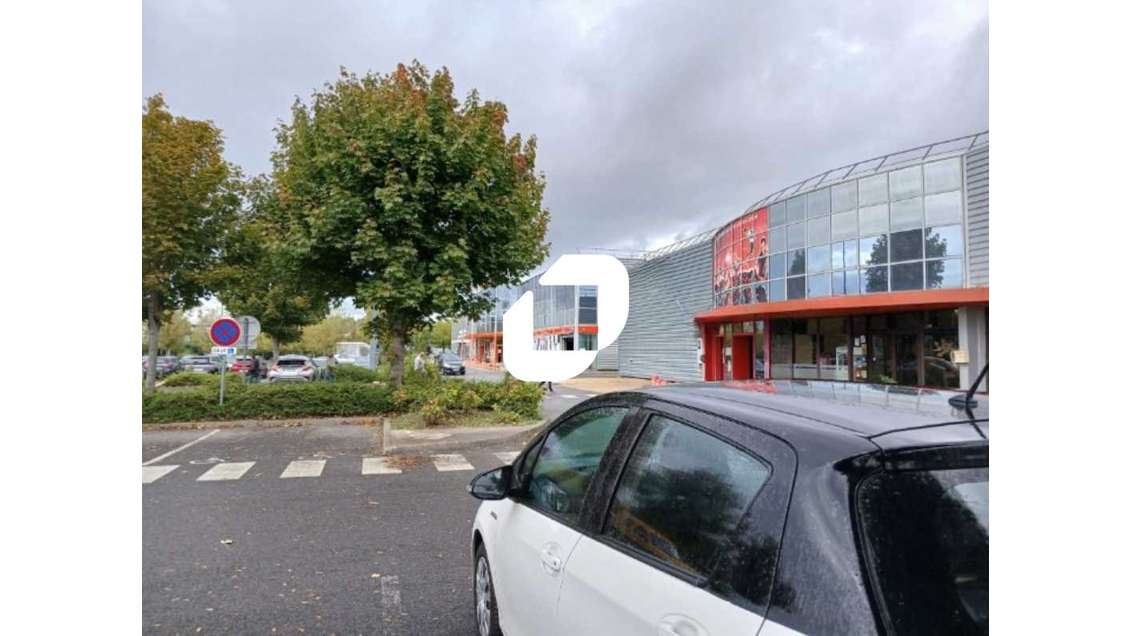 Vente Local commercial 890m² Bretigny sur orge