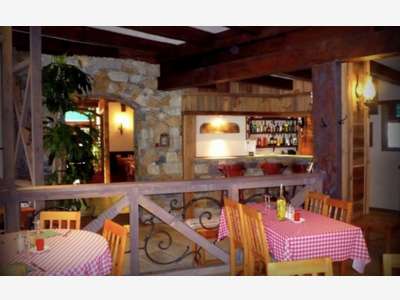 Vente murs restauration à Brides-les-Bains