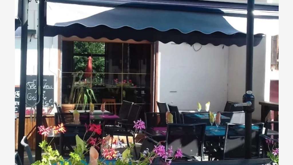 Vente murs restauration à Brides-les-Bains