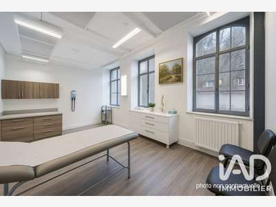 Loue local activité 123m² centre Brie-Comte-Robert