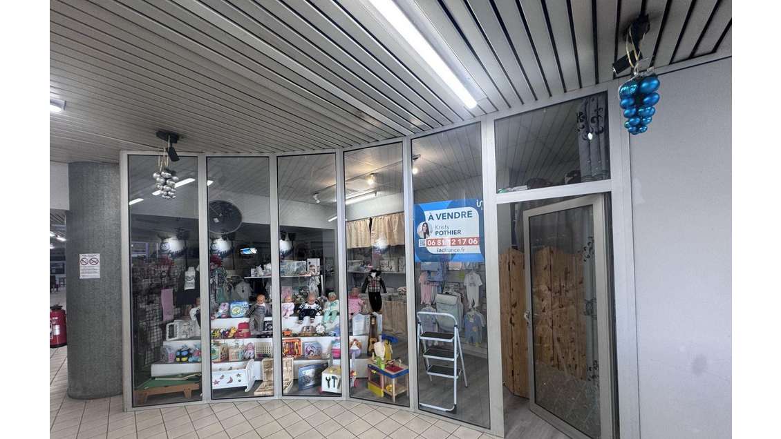Vente boutique 138m² galerie marchande de Brienne