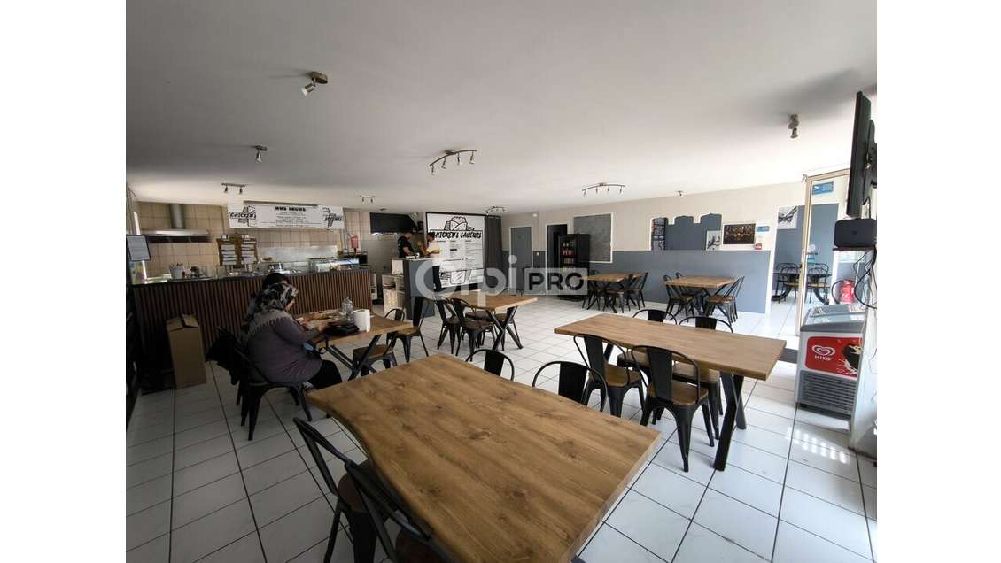 Vente revenus locatif local loué à Brive Ouest