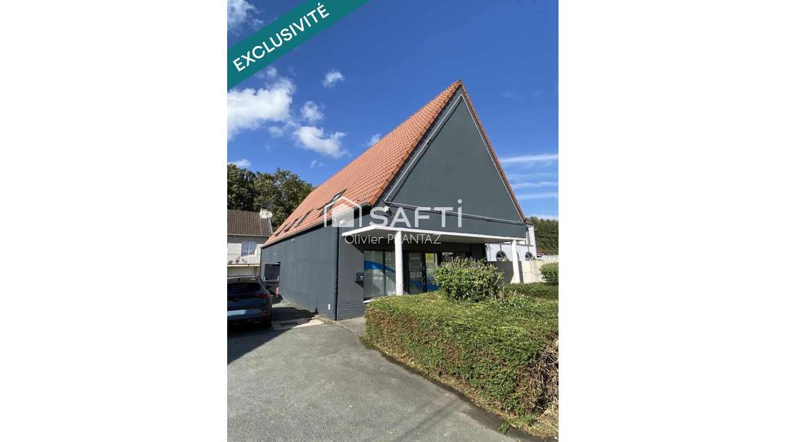 Superbe local professionnel rénové 260m² à Bruay