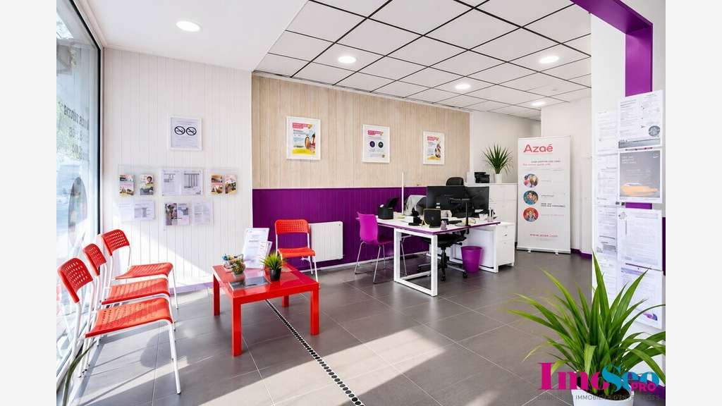 Vente local commercial de 53m² au centre de Bruges