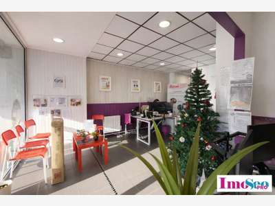 Vente local commercial de 53m² au centre de Bruges