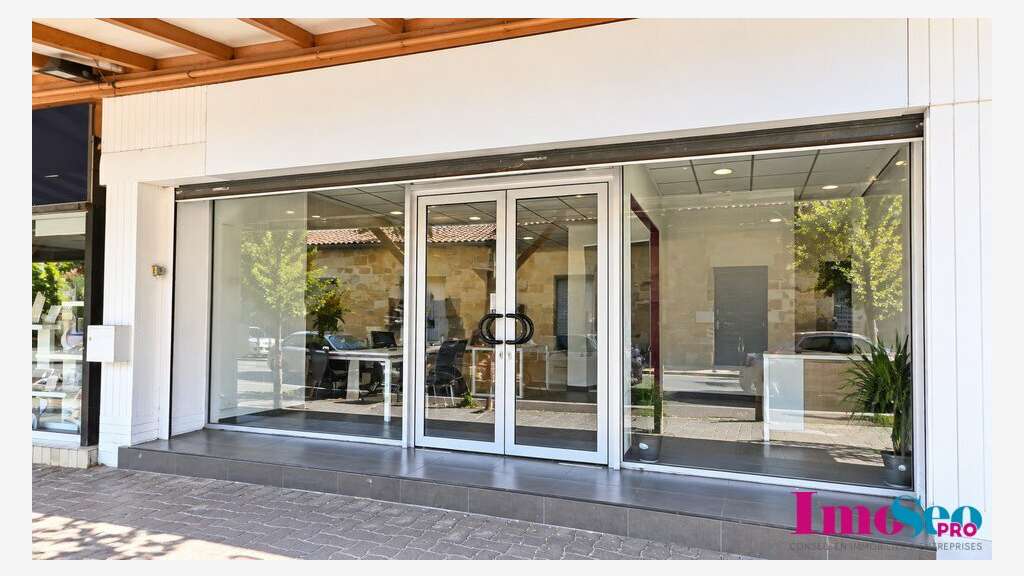 Vente local commercial de 53m² au centre de Bruges