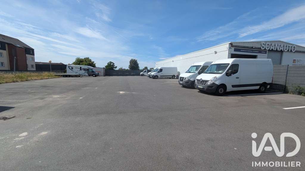 AV ensemble immobilier pro 960m² à Bully-les-Mines