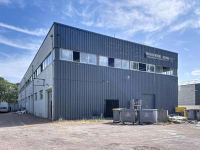 AV ensemble immobilier d'activités 2081m² à Caen