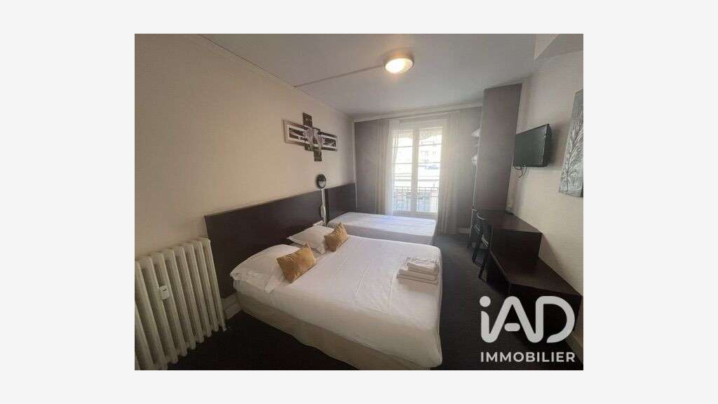 Vente murs hôtel de 373m² à Caen centre