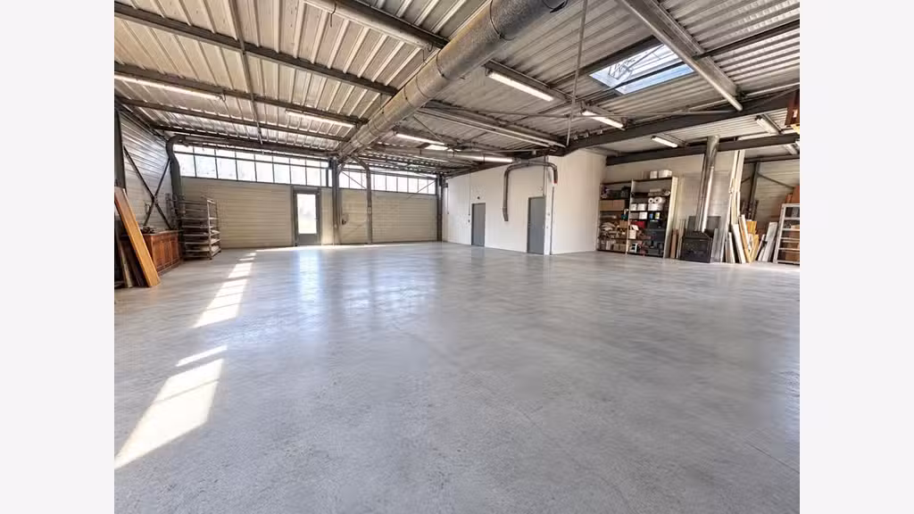 Vente murs commerciaux 300m² secteur Cahors Sud
