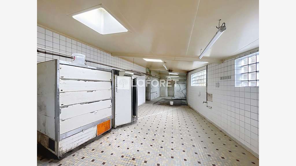 Vente immeuble commercial de 180m² à Carentoir
