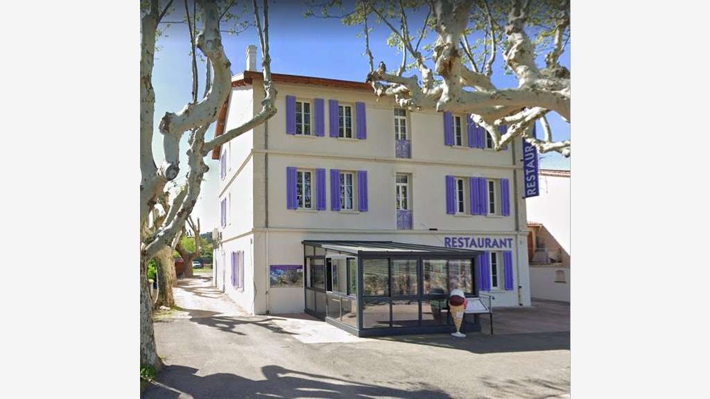 Opportunité rare dans le Var ! Situé à Carnoules,