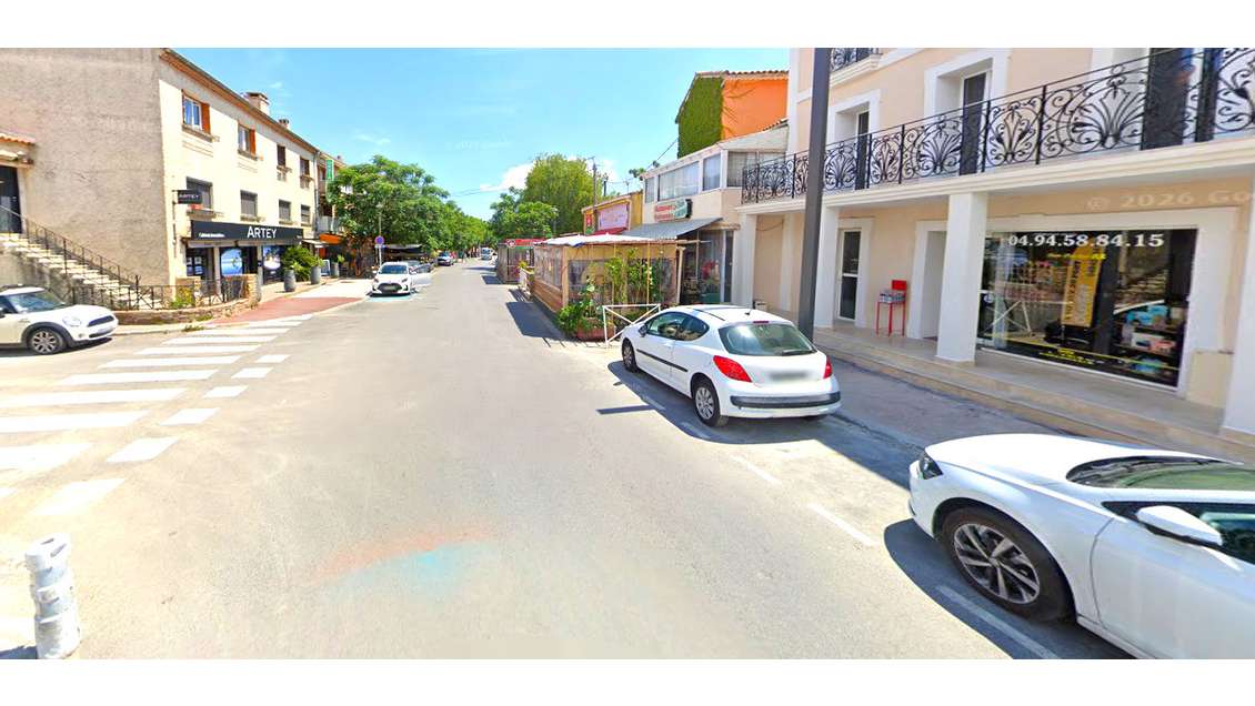 Vente local commercial 49m² bel empl Carqueiranne