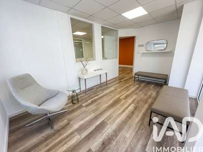 Vente local commercial de 49m² à Carqueiranne