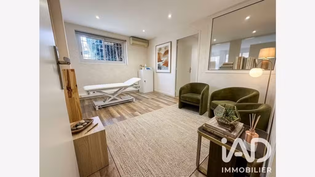 Vente local commercial de 49m² à Carqueiranne