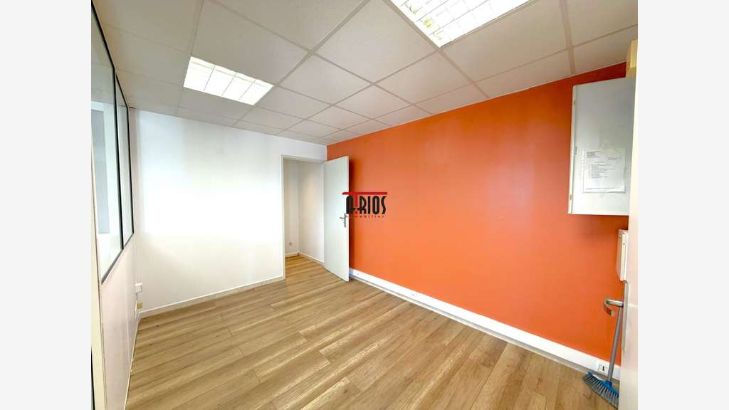 LOCAL COMMERCIAL DE 49m²