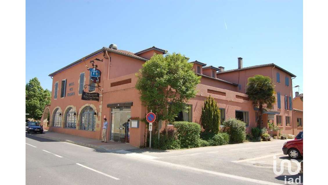 Local commercial à Castéra-Verduzan