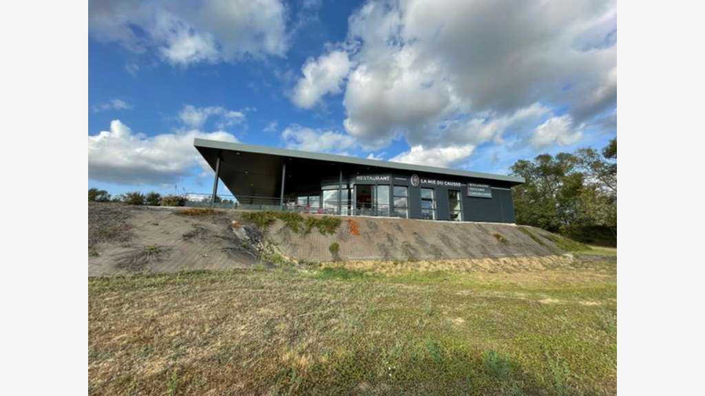 Vente locaux pro de 324m² entre Castres et Mazamet