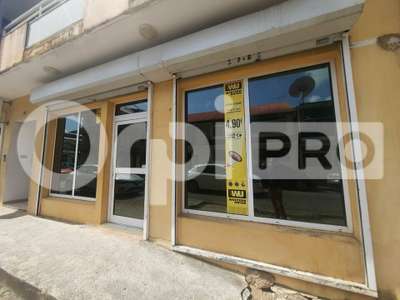 Vente locaux avec vitrine de 90m² à Cayenne centre