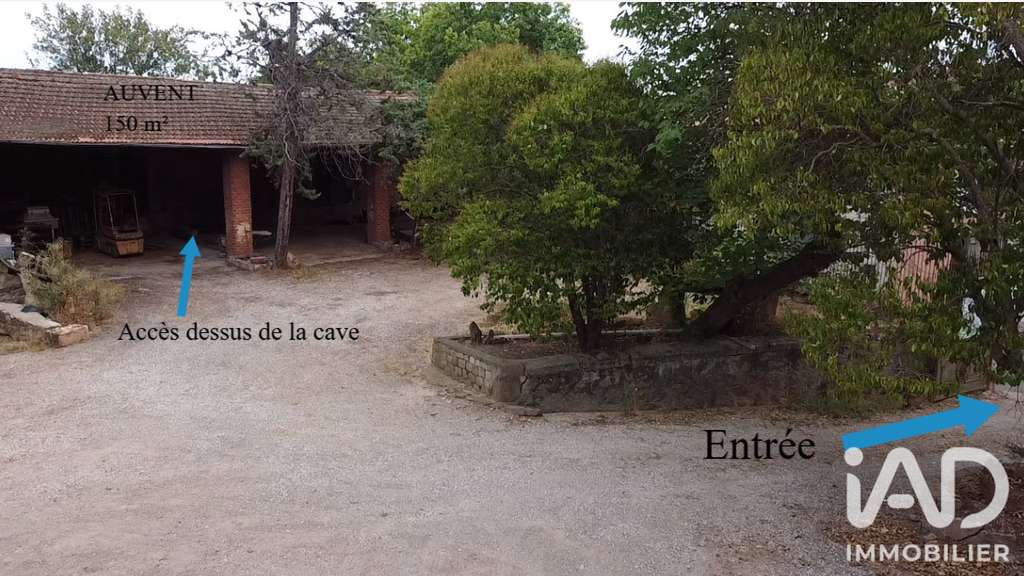 Vente ancienne cave viticole de 660m² à Cazedarnes