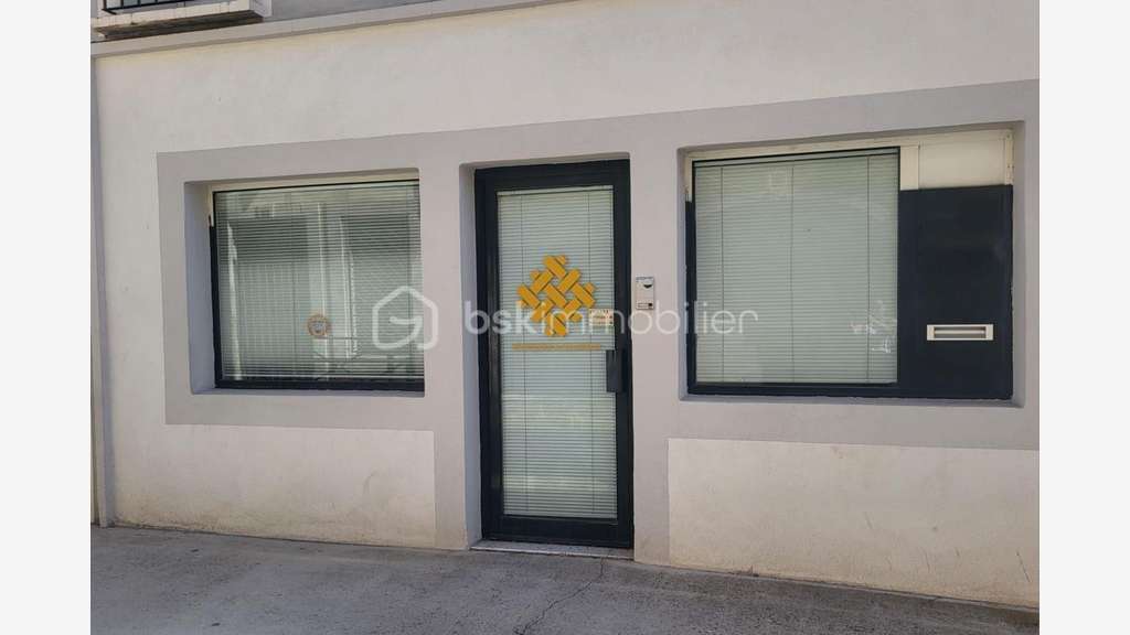 Vente local commercial 36.80m² Cazouls-Lès-Béziers