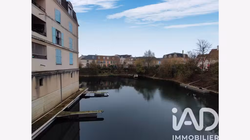 Local commercial à Cergy