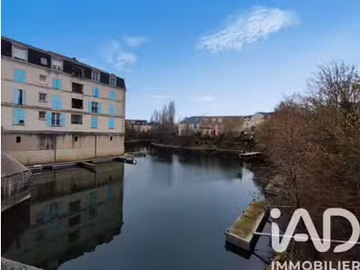 Local commercial à Cergy