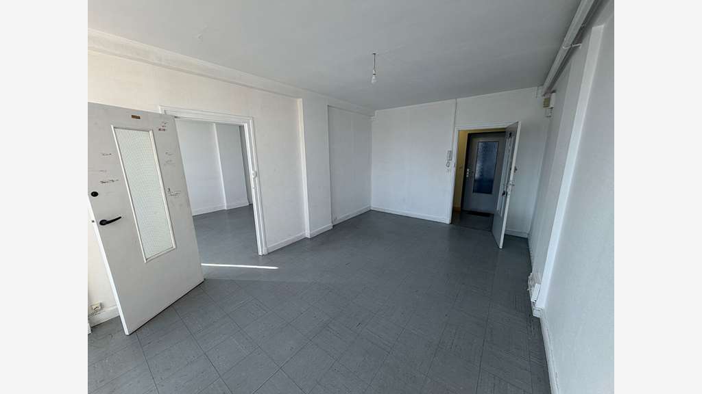 Vente double bureaux 38m² à Chalon sur Saône